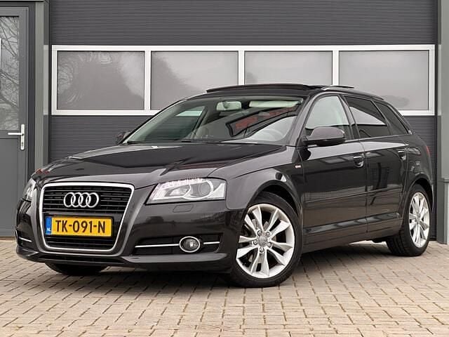 Occasion Audi A3 Sportback Ambition 160 PK (117 kW) 2010 Grijs (metallic) Hatchback