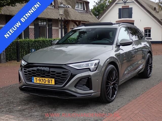 Grijs Gebruikt 2023 Audi Q8 e-tron S-Line SUV | € 49.900 (Goede deal) - Afbeelding 1/4