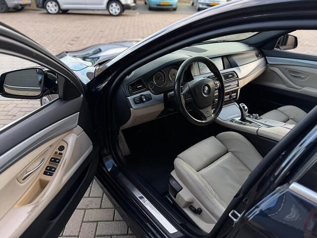 Occasion BMW 528 Executive 259 PK (190 kW) 2011 Zwart (metallic) Stationwagen
