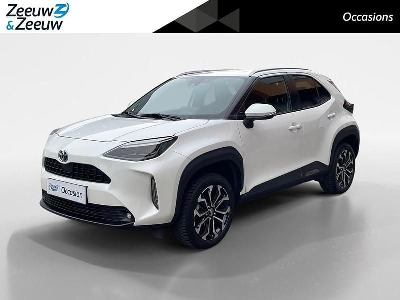 (089) white Occasion 2022 Toyota Yaris Cross Executive SUV | € 23.778 - Afbeelding 1/4
