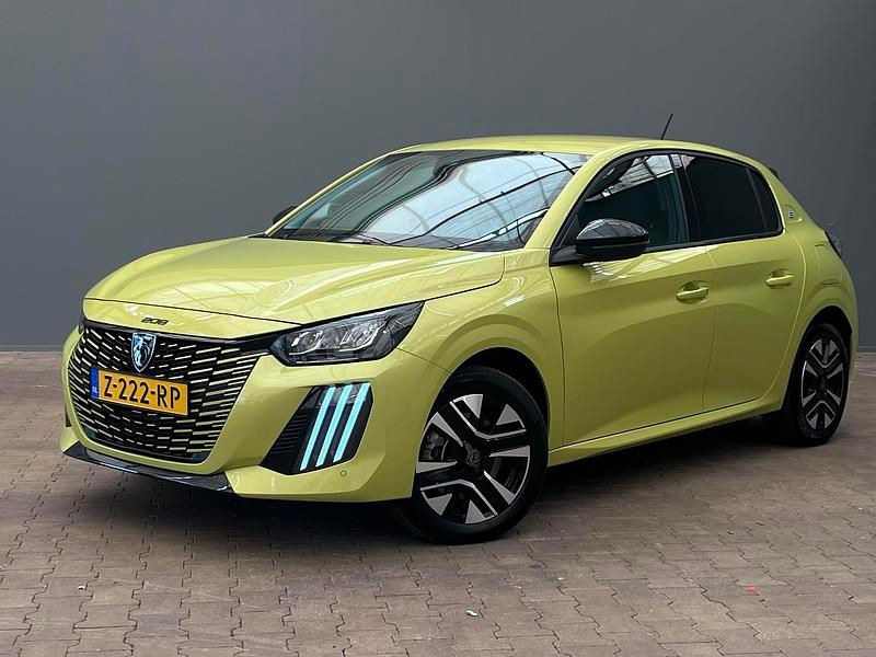 Geel Gebruikt 2024 Peugeot e-208 Style Hatchback | € 21.095 (Goede deal) - Afbeelding 1/4