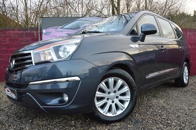 Occasion Ssangyong (KGM) Rodius Quartz 155 PK (114 kW) 2014 Grijs MPV