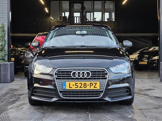 Occasion Audi A1 Attraction 86 PK (63 kW) 2011 Zwart Hatchback