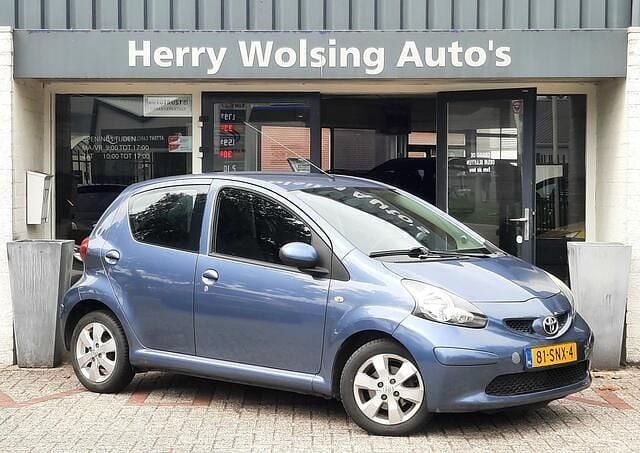 Blauw Gebruikt 2008 Toyota Aygo Hatchback | € 1.999 (Eerlijke prijs) - Afbeelding 1/4