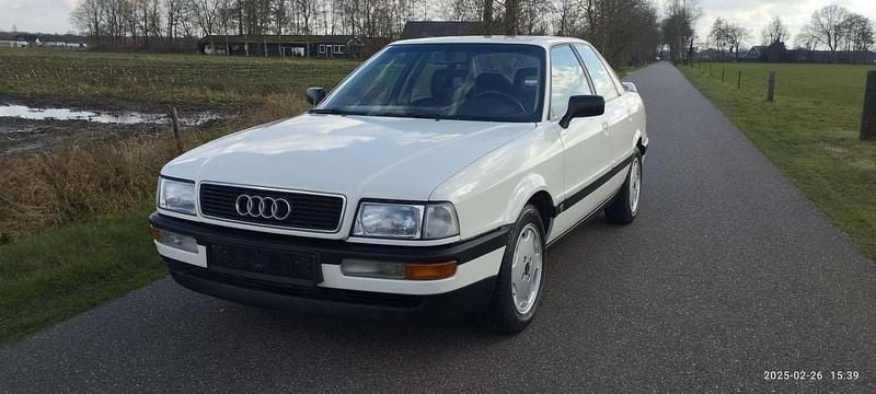 Wit Gebruikt 1990 Audi 80 Sedan | € 3.400 - Afbeelding 1/4