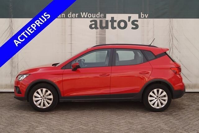 Rood Gebruikt 2021 Seat Arona Style SUV | € 13.900 (Super prijs) - Afbeelding 1/4