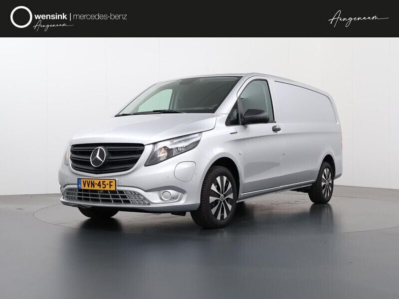 Zilver Gebruikt 2023 Mercedes e-Vito MPV | € 44.850 - Afbeelding 1/4