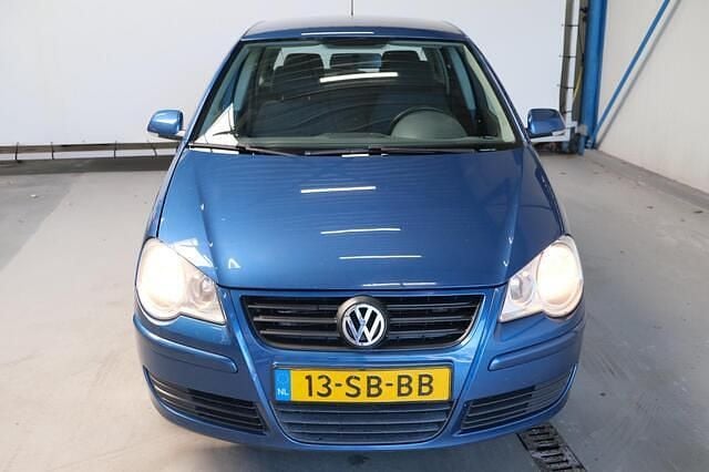 Occasion VW Polo Comfortline 75 PK (55 kW) 2005 Blauw Hatchback
