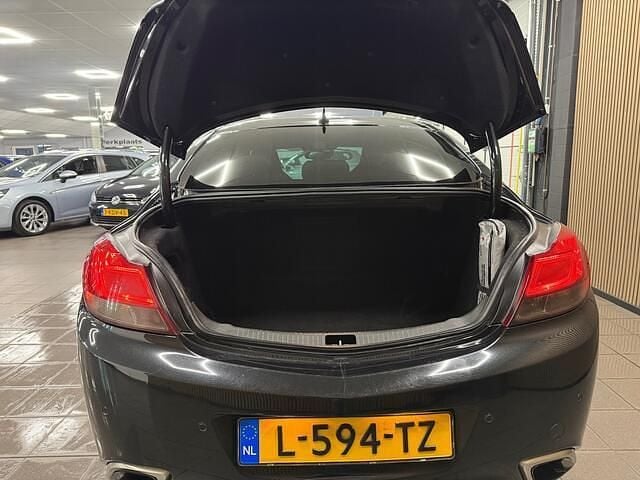 Occasion Opel Insignia OPC 325 PK (239 kW) 2012 Zwart (metallic) Sedan