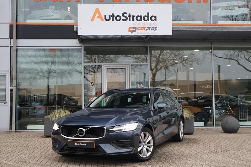Occasion Volvo V60 Business Edition 163 PK (119 kW) 2021 Blauw Stationwagen