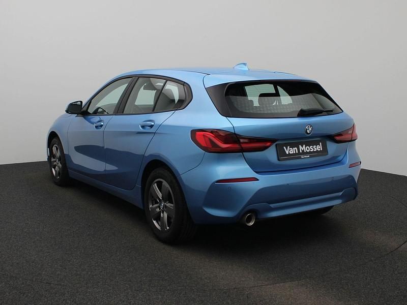 Occasion BMW 118 Executive 136 PK (100 kW) 2021 Blauw Hatchback