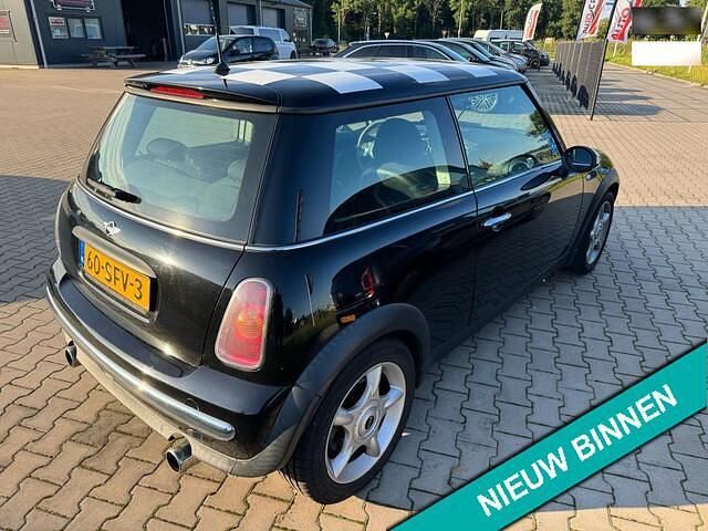 Zwart Gebruikt 2003 Mini ONE Pepper Hatchback | € 2.450 (Duur) - Afbeelding 1/4