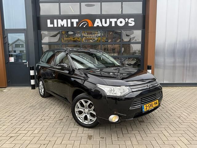 Occasion Mitsubishi Outlander Instyle 121 PK (88 kW) 2013 Zwart SUV