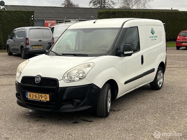 Wit Occasion 2014 Fiat Doblò MPV | € 1.999 (Super prijs) - Afbeelding 1/4