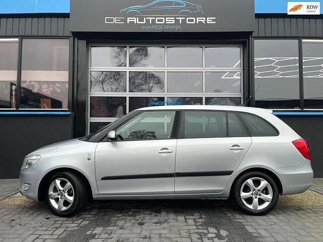 Grijs Gebruikt 2011 Skoda Fabia GreenLine Stationwagen | € 1.850 (Eerlijke prijs) - Afbeelding 1/4