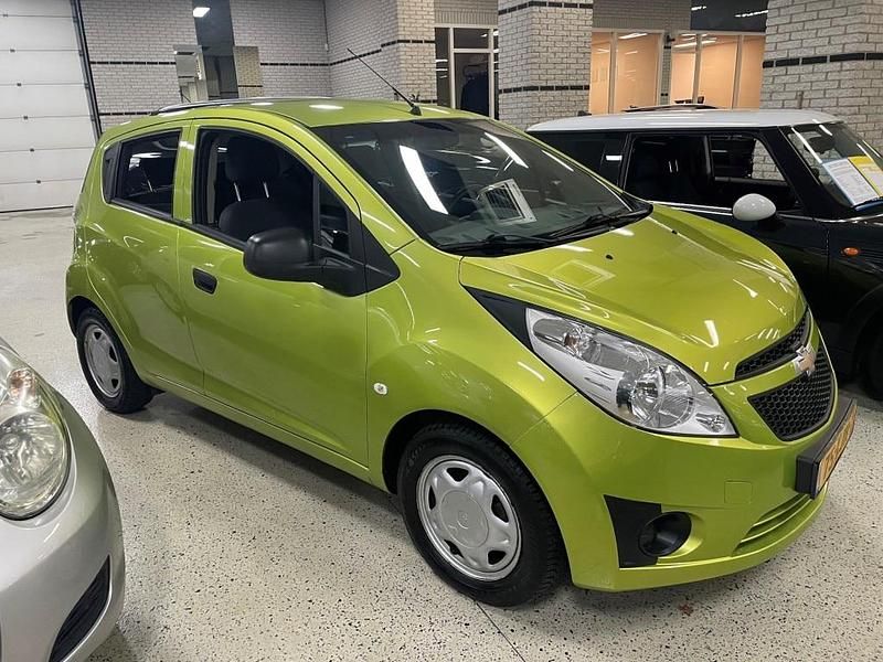 Occasion Chevrolet Spark 68 PK (50 kW) 2012 Groen Hatchback