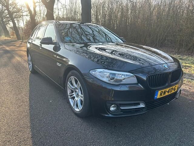 Occasion BMW 530 Executive 259 PK (190 kW) 2014 Zwart Stationwagen