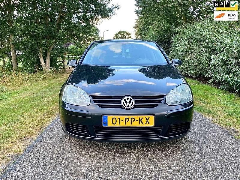 Zwart Gebruikt 2004 VW Golf IV Sportline Hatchback | € 1.319 (Goede deal) - Afbeelding 1/4