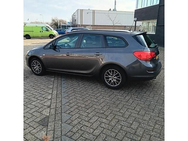 Occasion Opel Astra Cosmo 140 PK (102 kW) 2012 Grijs Stationwagen