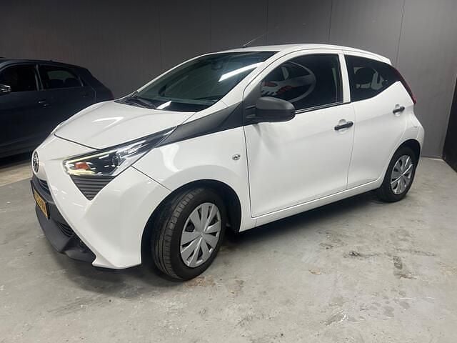Occasion Toyota Aygo 72 PK (52 kW) 2021 Wit Hatchback