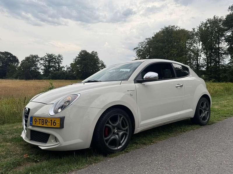 Wit Gebruikt 2013 Alfa Romeo MiTo Hatchback | € 3.100 (Goede deal) - Afbeelding 1/4