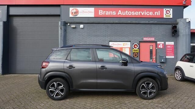 Grijs Gebruikt 2022 Citroën C3 Feel Hatchback | € 13.850 (Eerlijke prijs) - Afbeelding 1/4