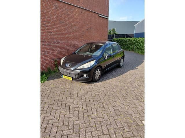 Zwart Gebruikt 2011 Peugeot 207 Access Hatchback | € 3.250 (Eerlijke prijs) - Afbeelding 1/4