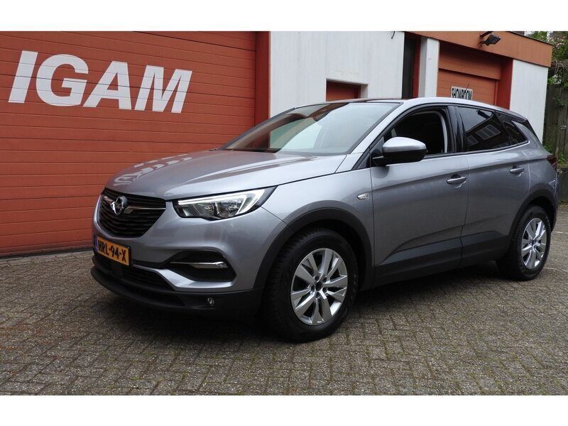 Grijs Gebruikt 2020 Opel Grandland X SUV | € 15.700 (Goede deal) - Afbeelding 1/4