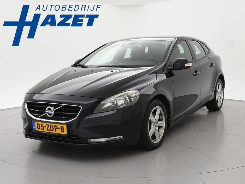 Zwart Gebruikt 2012 Volvo V40 Stationwagen | € 6.450 (Eerlijke prijs) - Afbeelding 1/4