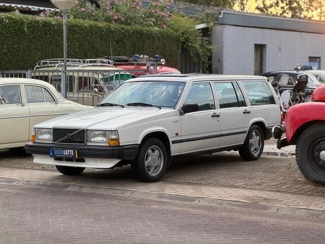 Wit Gebruikt 1988 Volvo 740 | € 9.500 - Afbeelding 1/4