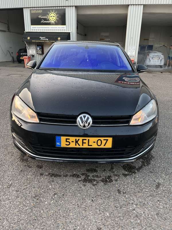 Zwart Gebruikt 2013 VW Golf VII Highline Hatchback | € 10.250 (Duur) - Afbeelding 1/4