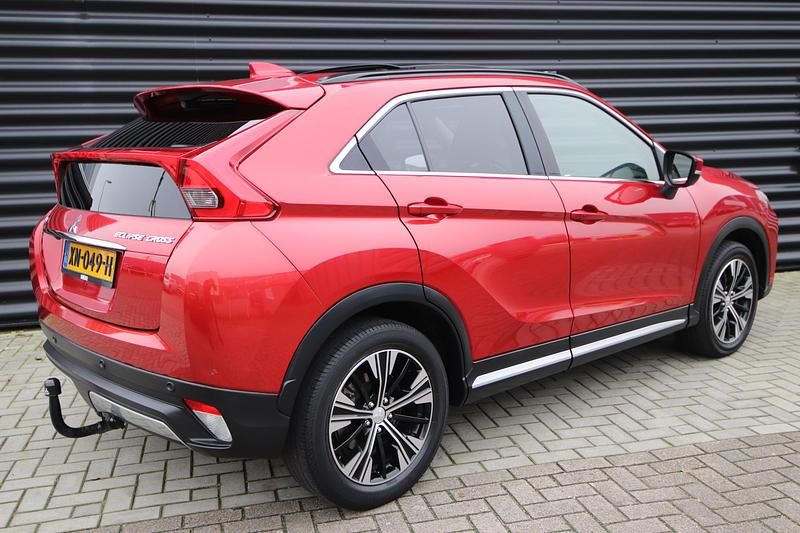 Occasion Mitsubishi Eclipse Cross Instyle 165 PK (121 kW) 2019 Rood (parellak) SUV