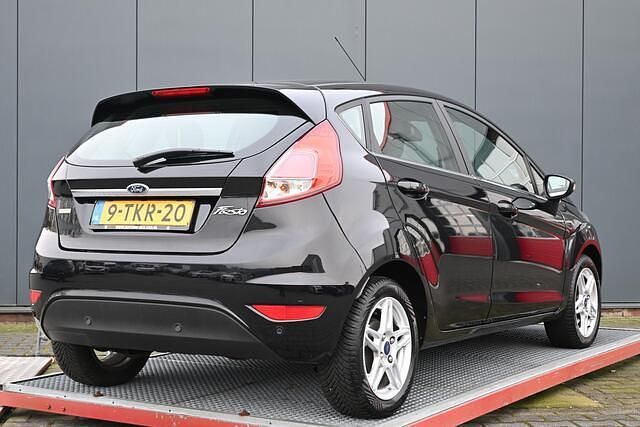 Occasion Ford Fiesta Titanium 127 PK (93 kW) 2014 Zwart Hatchback