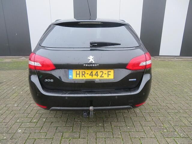 Occasion Peugeot 308 SW 120 PK (88 kW) 2015 Zwart Stationwagen