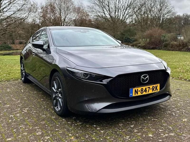 Grijs Occasion 2021 Mazda 3 Hatchback | € 18.950 (Super prijs) - Afbeelding 1/4