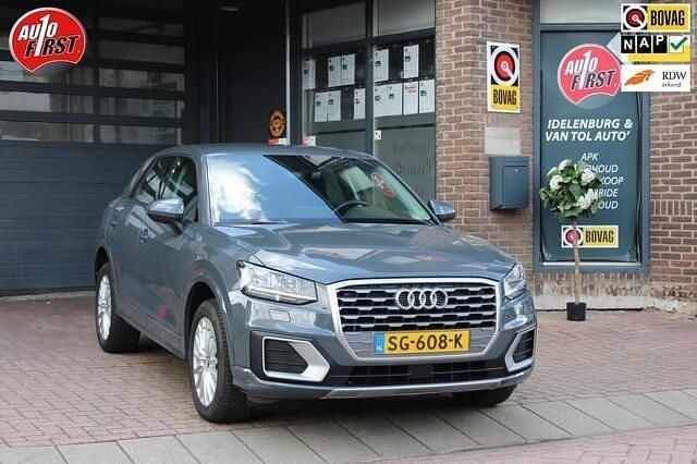 Grijs Gebruikt 2018 Audi Q2 Design SUV | € 21.250 (Goede deal) - Afbeelding 1/4