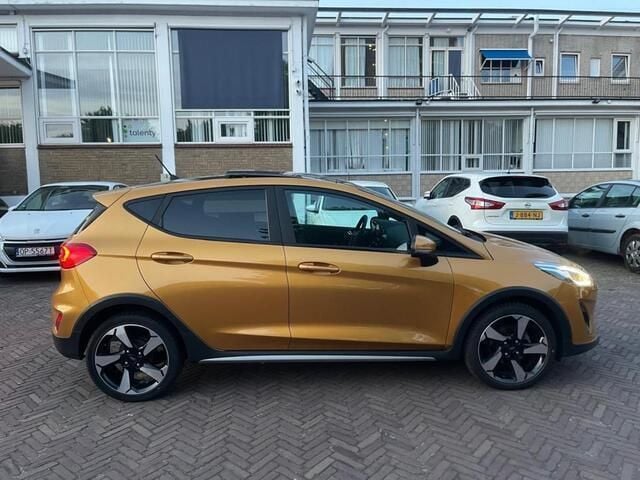 Occasion Ford Fiesta Active 100 PK (73 kW) 2019 Oranje Hatchback