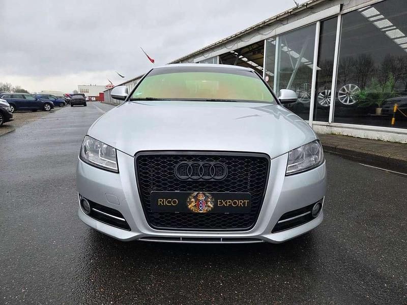 Occasion Audi A3 Sportback S-Line 140 PK (102 kW) 2009 Zilver Hatchback