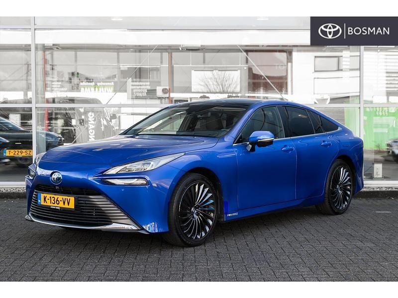 Blauw Gebruikt 2021 Toyota Mirai Sedan | € 35.950 (Duur) - Afbeelding 1/4