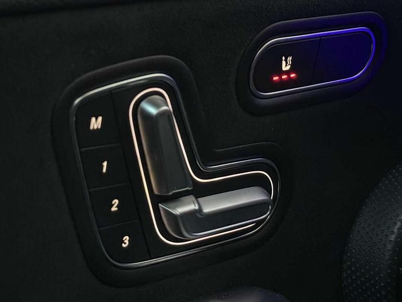 Occasion Mercedes A250 AMG 218 PK (160 kW) 2024 Grijs (metallic) Hatchback