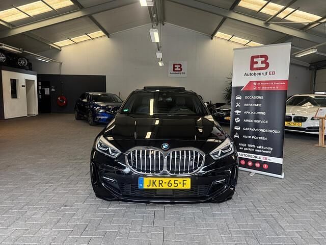 Occasion BMW 118 Executive 140 PK (102 kW) 2020 Zwart Hatchback