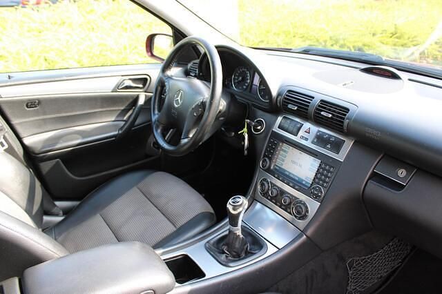 Occasion Mercedes C200 Avantgarde 163 PK (119 kW) 2005 Rood Sedan