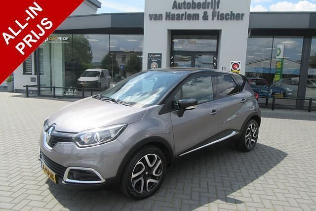 Grijs Gebruikt 2015 Renault Captur Dynamique SUV | € 11.850 (Eerlijke prijs) - Afbeelding 1/4