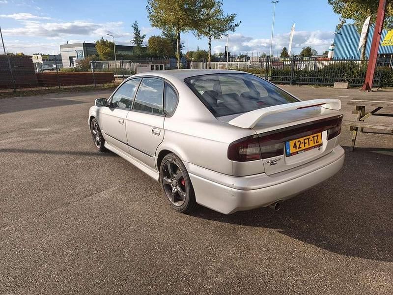 Occasion Subaru Legacy 156 PK (114 kW) 2000 Zilver Sedan