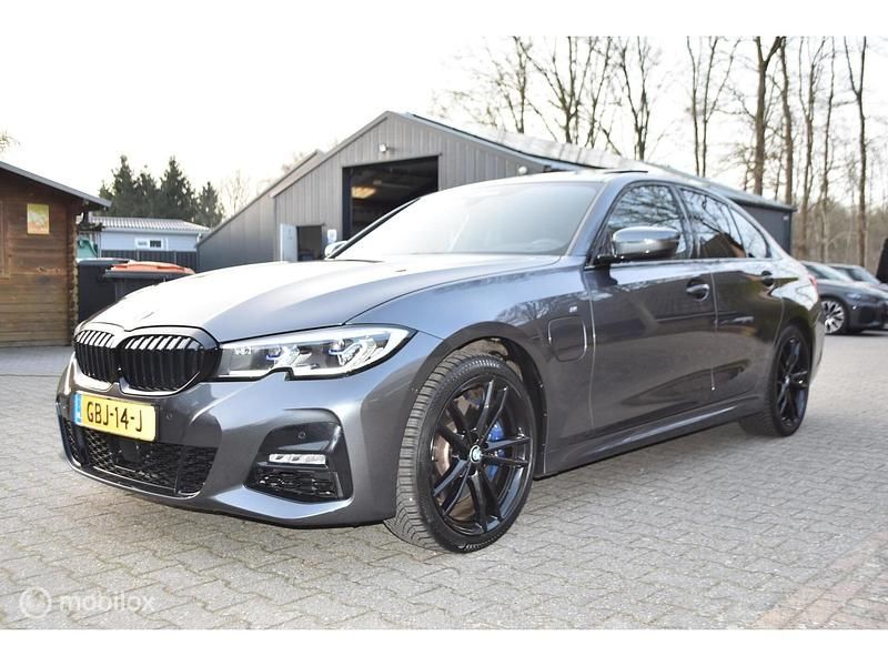 Occasion BMW 330 M Sport 293 PK (215 kW) 2020 Grijs Sedan