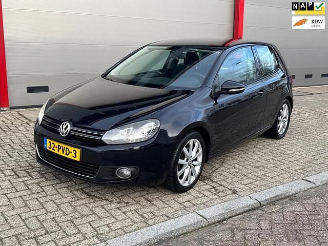 Zwart Gebruikt 2011 VW Golf VI Highline Hatchback | € 2.999 (Goede deal) - Afbeelding 1/4