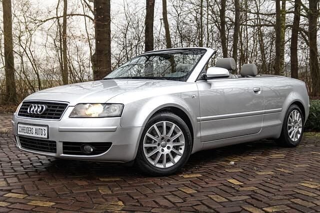 Zilver Occasion 2003 Audi A4 Cabriolet Exclusive Cabriolet | € 6.750 (Iets duurder) - Afbeelding 1/4