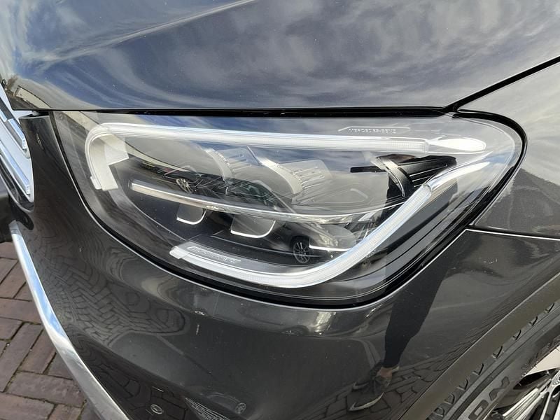 Occasion Mercedes GLC300e Business 2022 Zwart (metallic) SUV