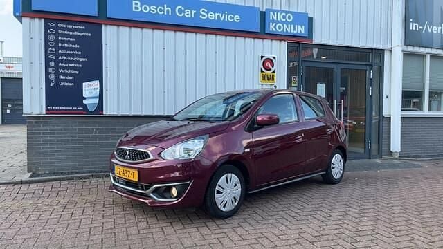 Rood Gebruikt 2016 Mitsubishi Space Star Hatchback | € 5.950 (Eerlijke prijs) - Afbeelding 1/4