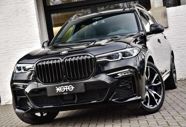 Zwart Gebruikt 2021 BMW X7 M Sport SUV | € 74.950 - Afbeelding 1/4